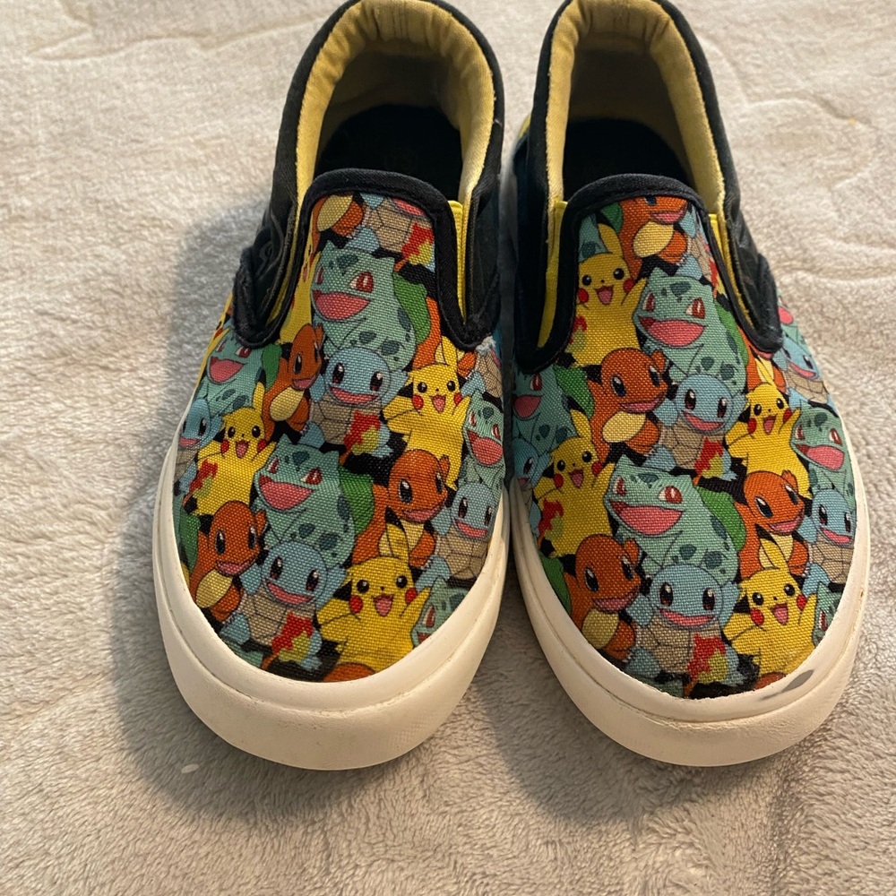 Grand up Pokémon Slip-On Shoes